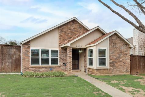 1305 Maplewood Drive Lewisville TX 75067