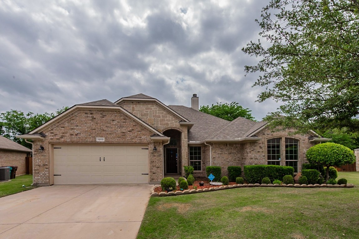 1213 Nora Lane Denton TX 76210