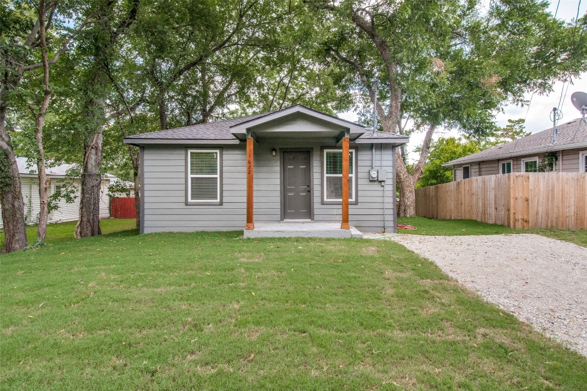 1622 S Fannin Avenue Denison TX 75020