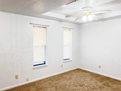 505 N Yosemite Iowa Park TX 76367