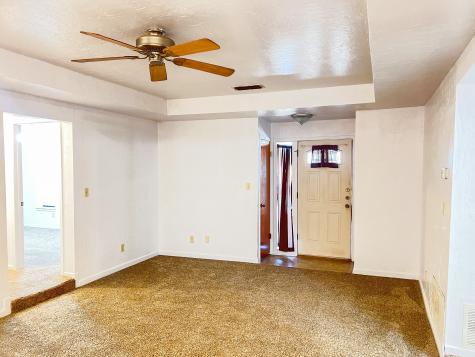 505 N Yosemite Iowa Park TX 76367