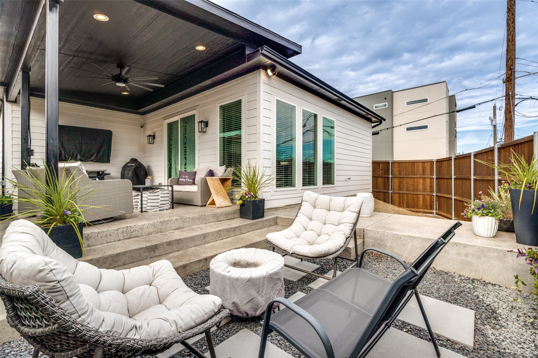 518 Crete Street Dallas TX 75203