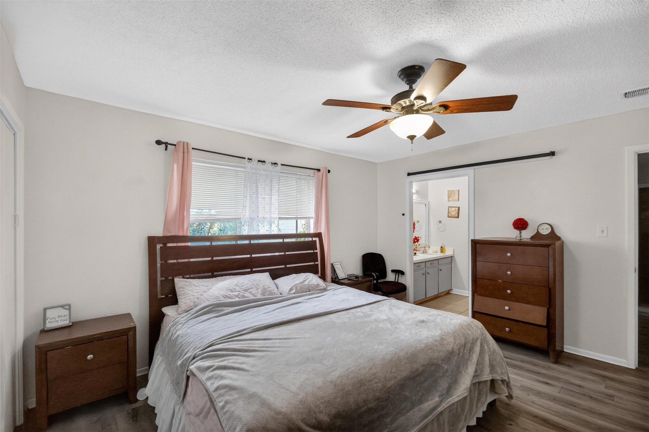 6913 Gettysburg Drive Forest Hill TX 76140