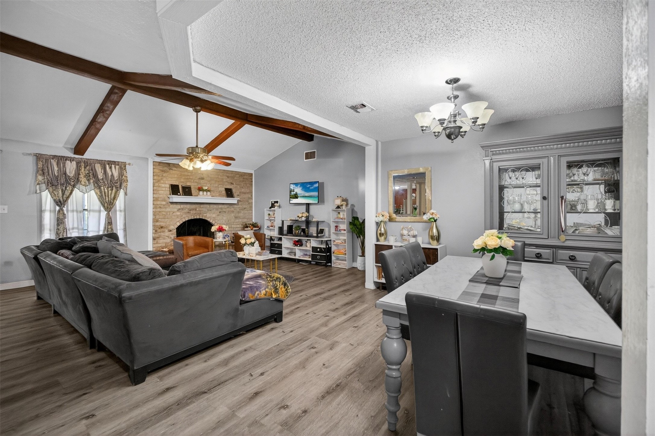 6913 Gettysburg Drive Forest Hill TX 76140