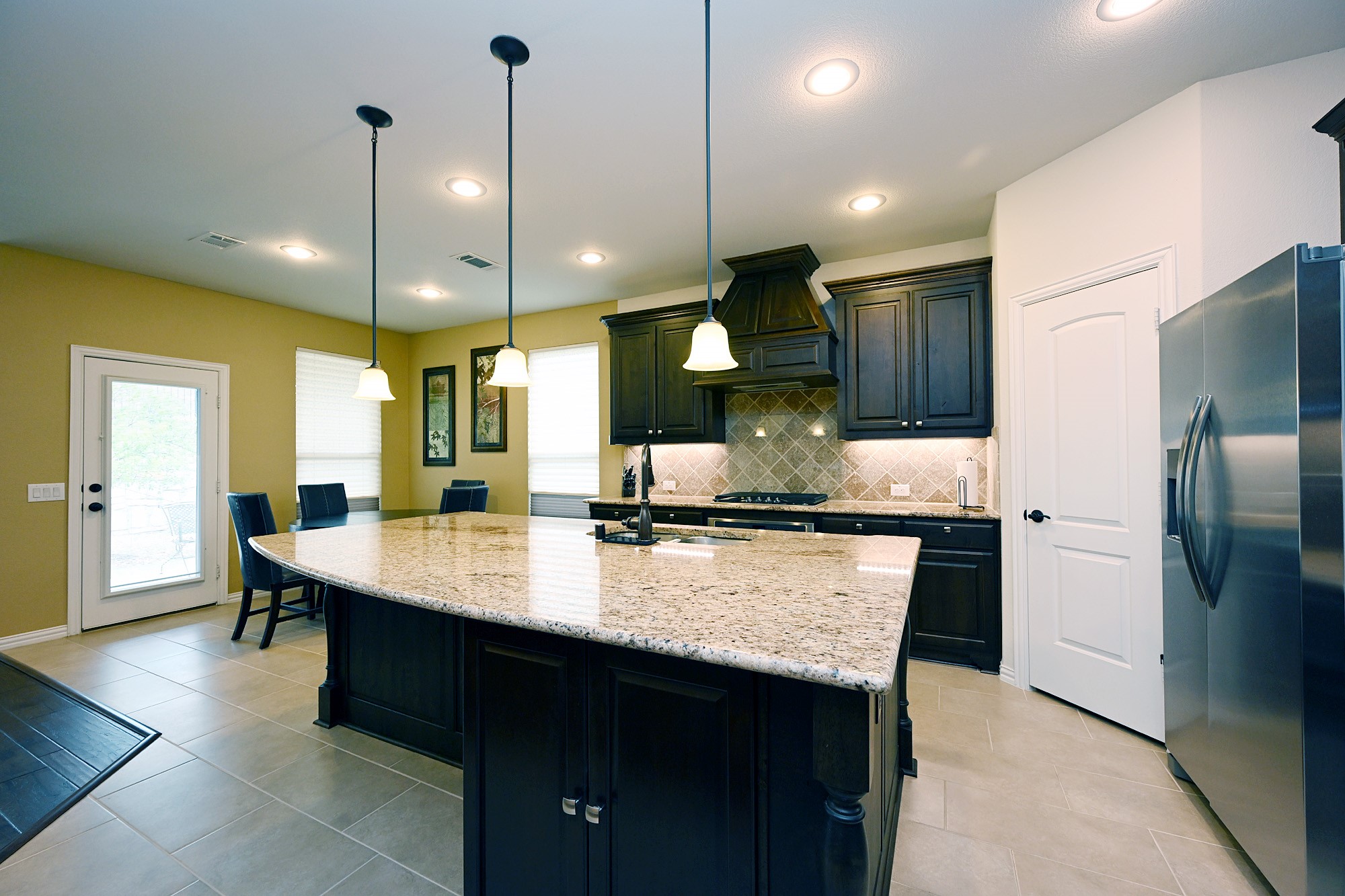 2713 Gulf Shore Drive Lewisville TX 75067