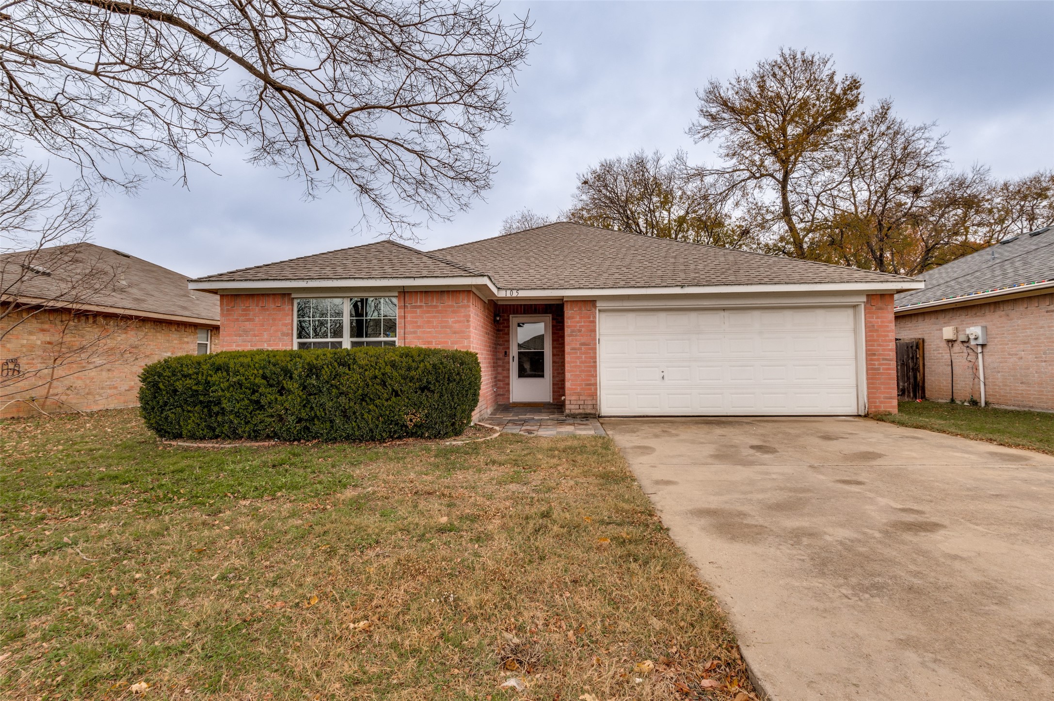 105 Camden Court Irving TX 75061