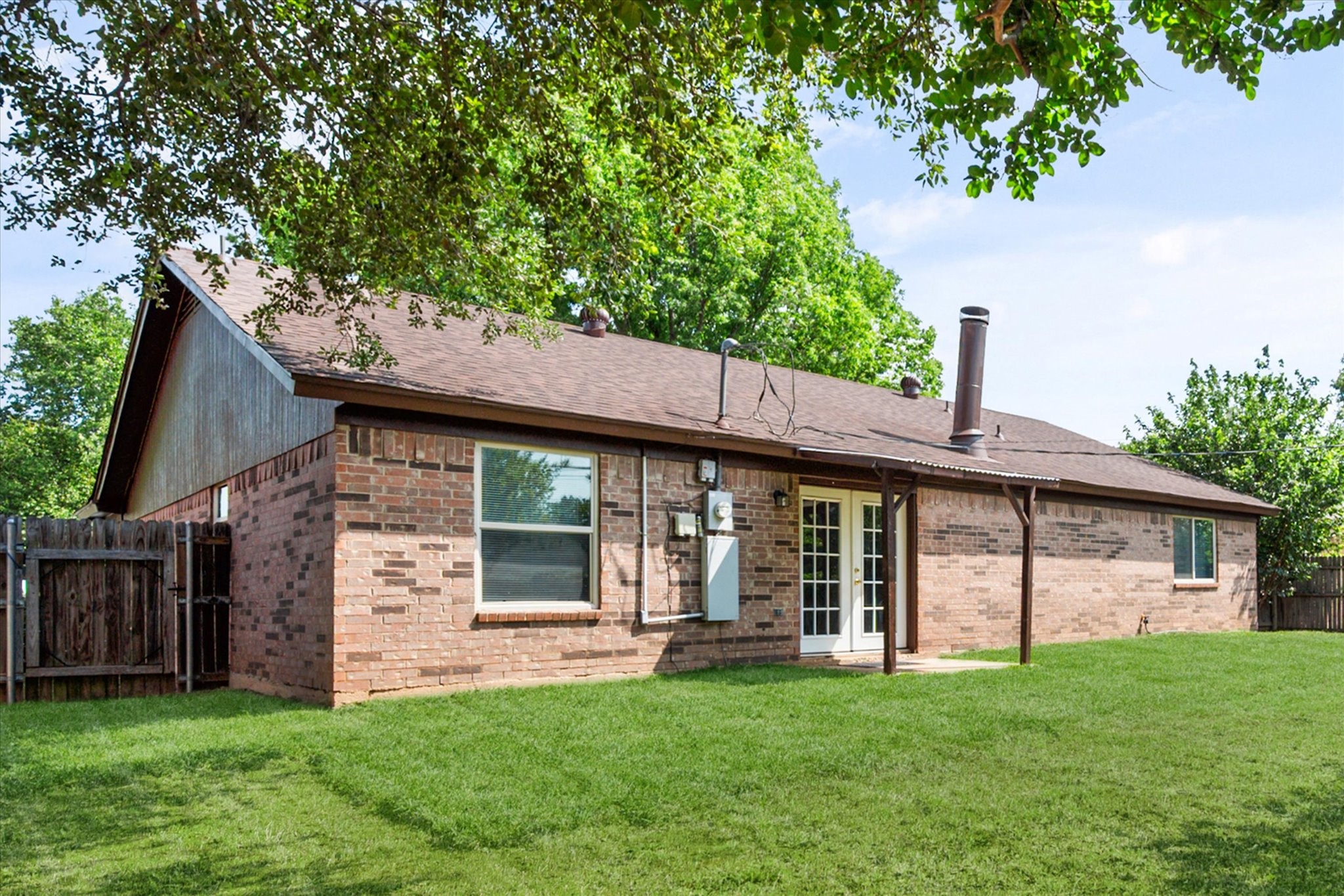 4204 Maple Springs Drive Arlington TX 76001
