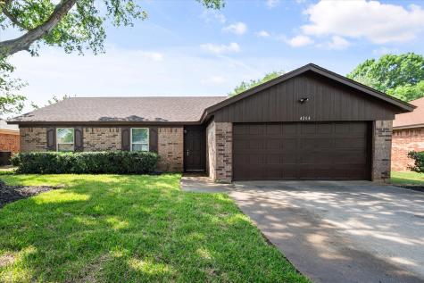 4204 Maple Springs Drive Arlington TX 76001
