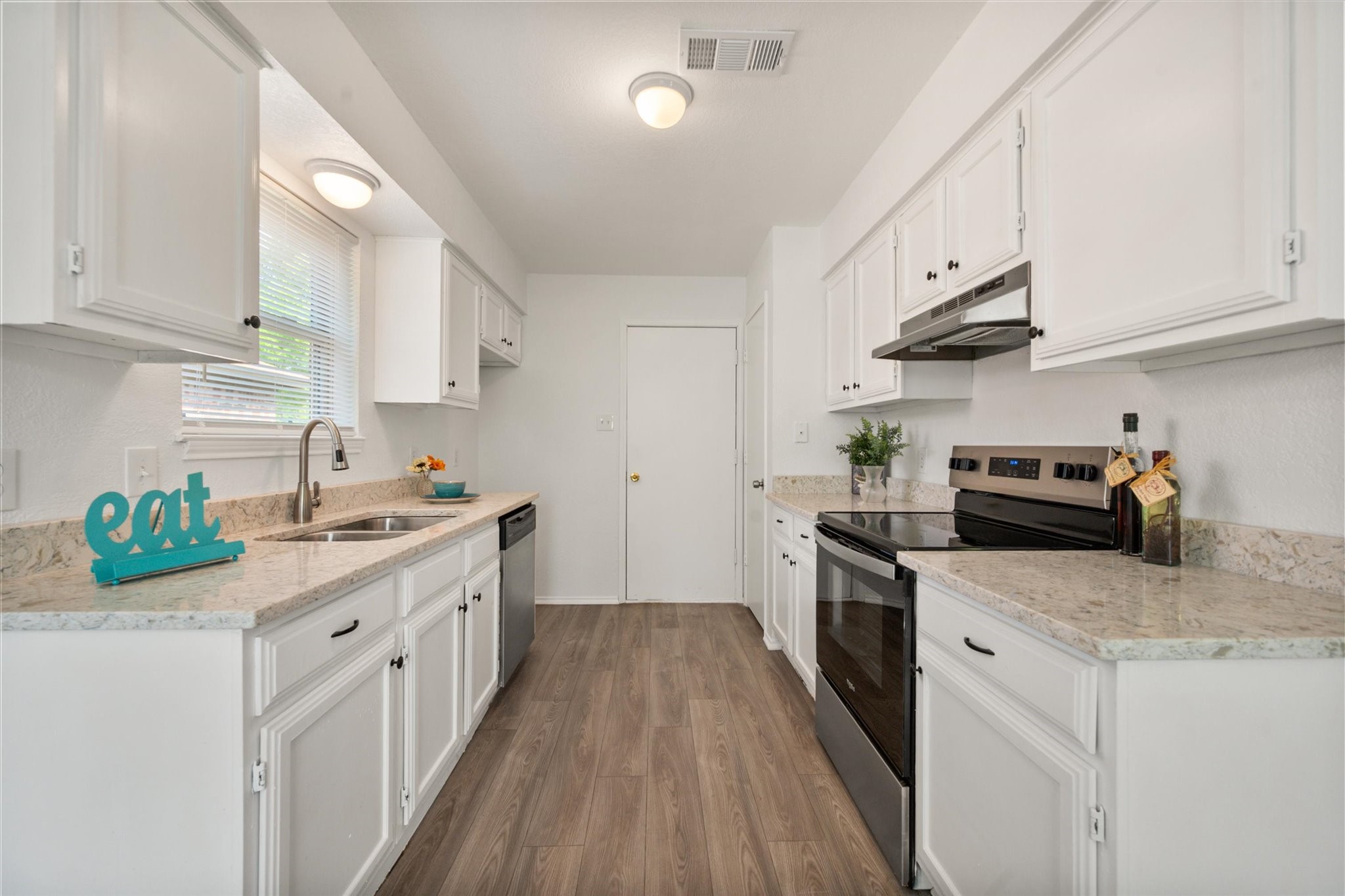 4204 Maple Springs Drive Arlington TX 76001