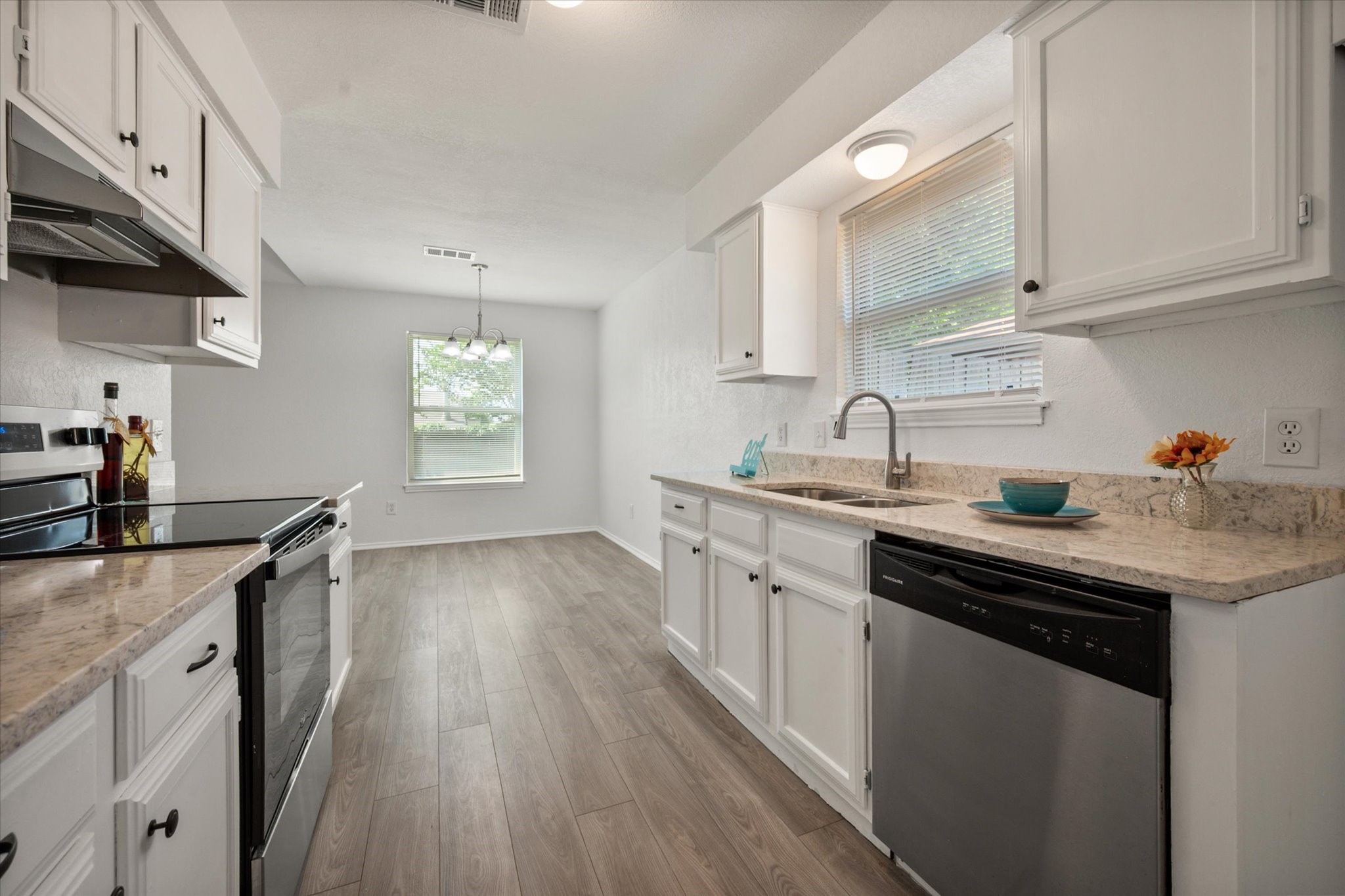 4204 Maple Springs Drive Arlington TX 76001