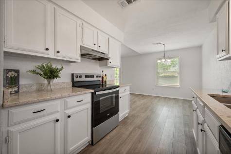 4204 Maple Springs Drive Arlington TX 76001