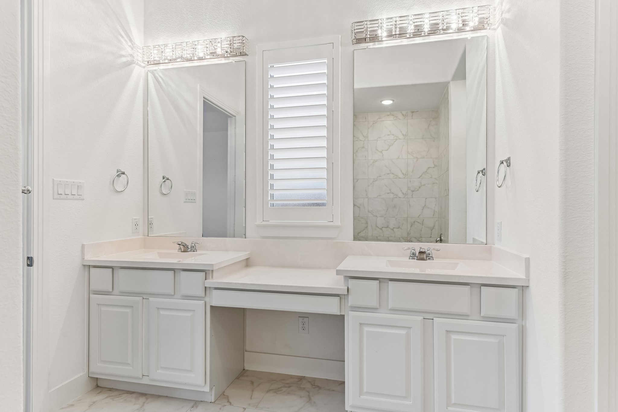 3932 Primrose Drive Aubrey TX 76227