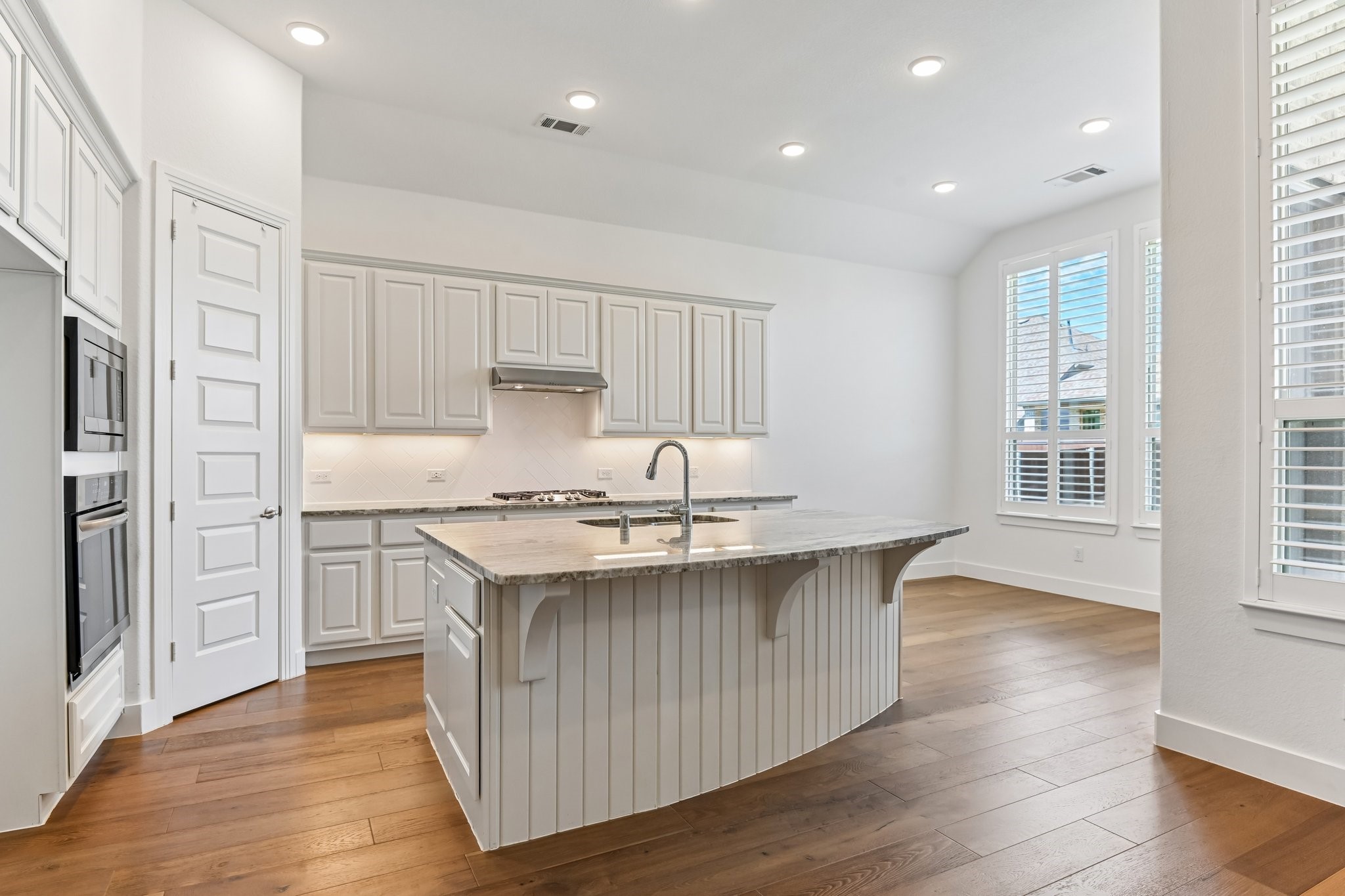3932 Primrose Drive Aubrey TX 76227