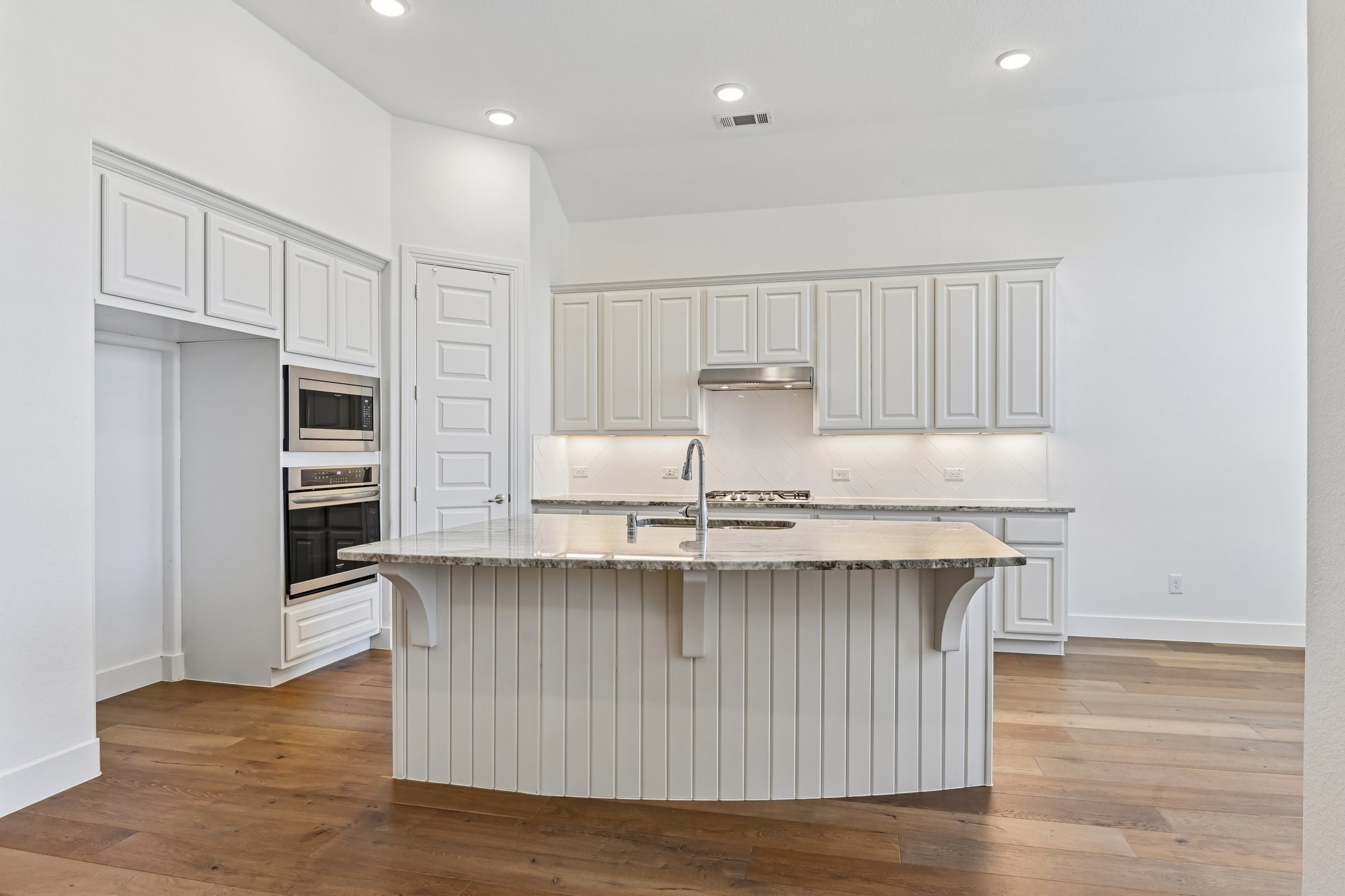 3932 Primrose Drive Aubrey TX 76227