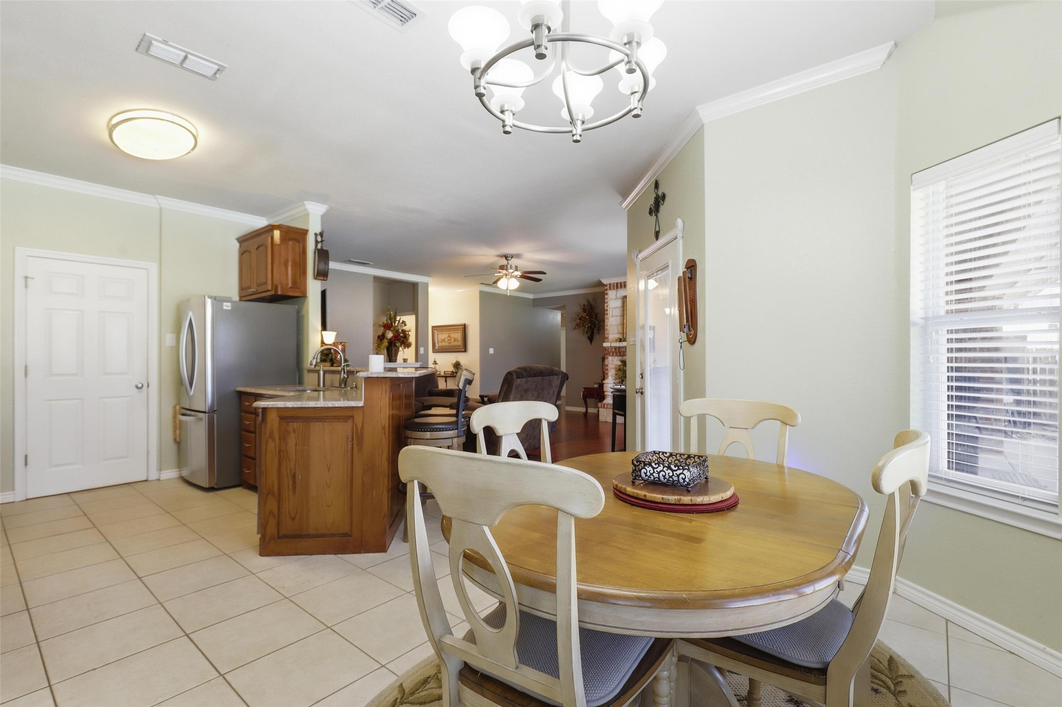 3207 Crossbridge Circle Granbury TX 76049