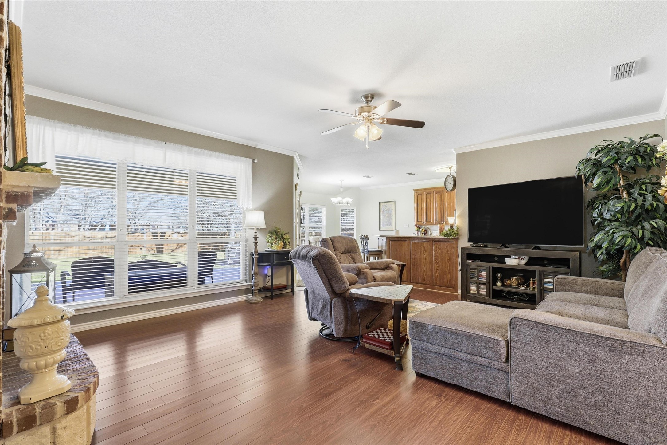 3207 Crossbridge Circle Granbury TX 76049