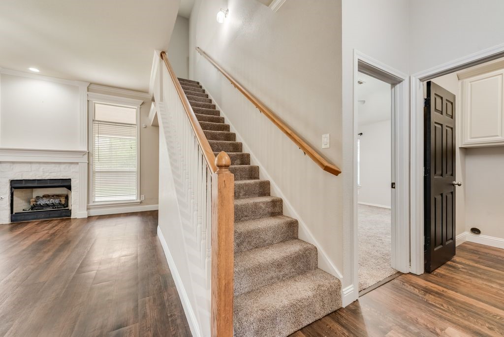 1820 Sand Stone Drive Sanger TX 76266