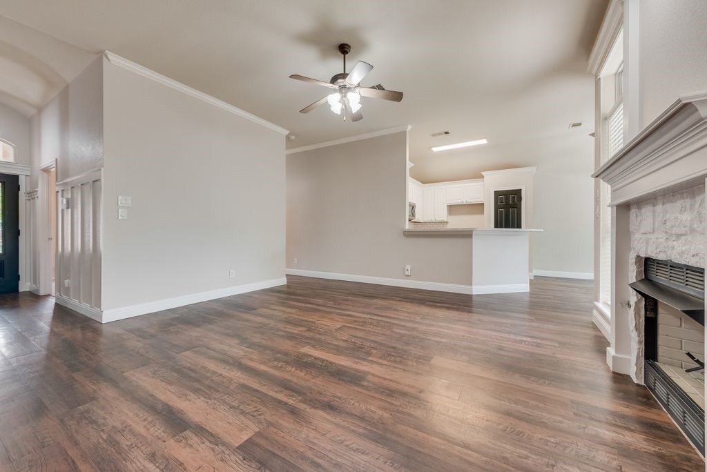 1820 Sand Stone Drive Sanger TX 76266