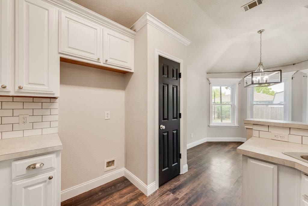 1820 Sand Stone Drive Sanger TX 76266