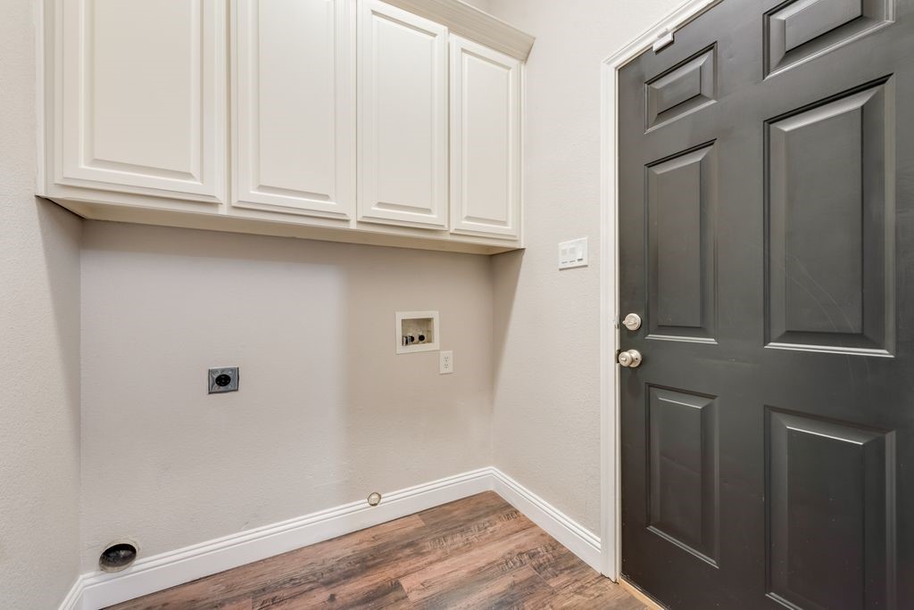 1820 Sand Stone Drive Sanger TX 76266