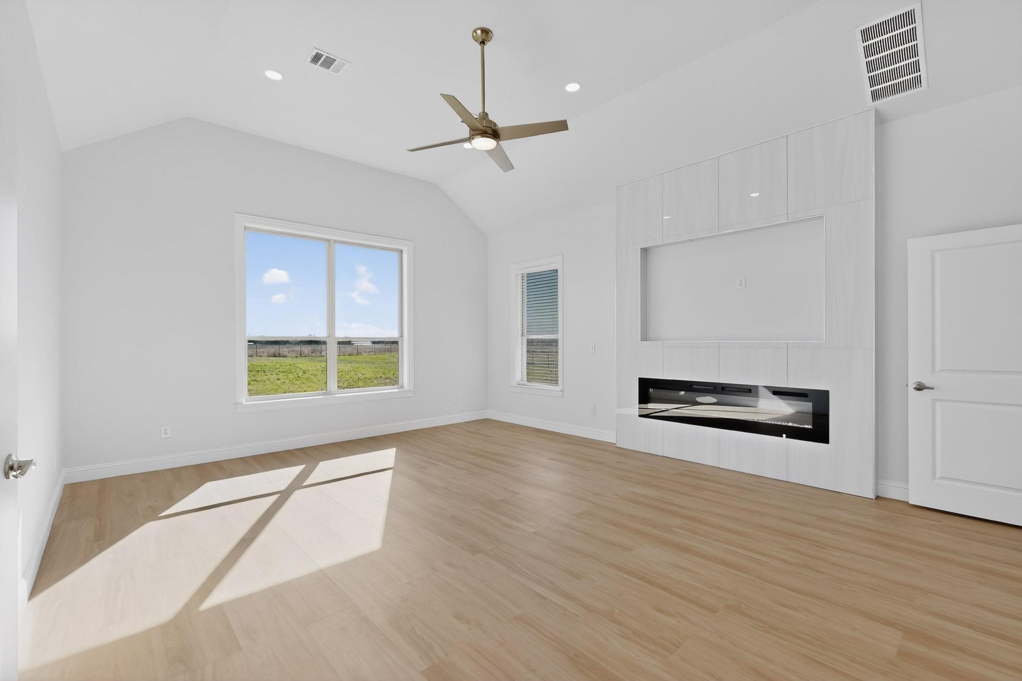 6721 County Road 1140 Leonard TX 75452