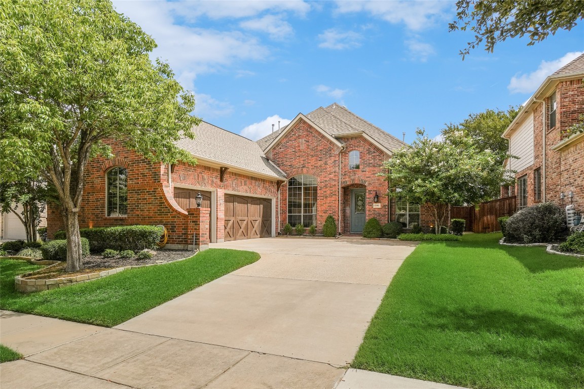 1401 Burnett Drive Lantana TX 76226