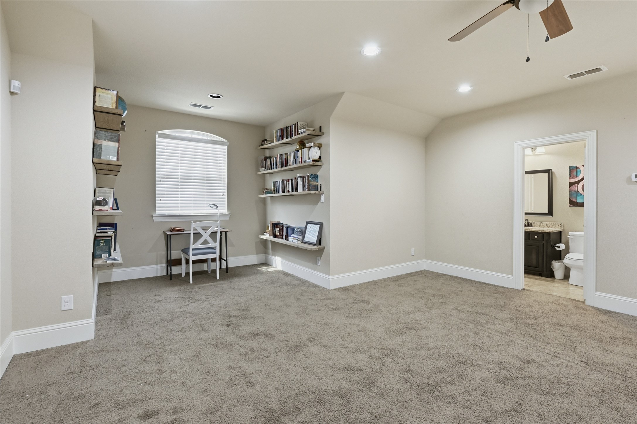 1611 Moreland Drive Sherman TX 75090