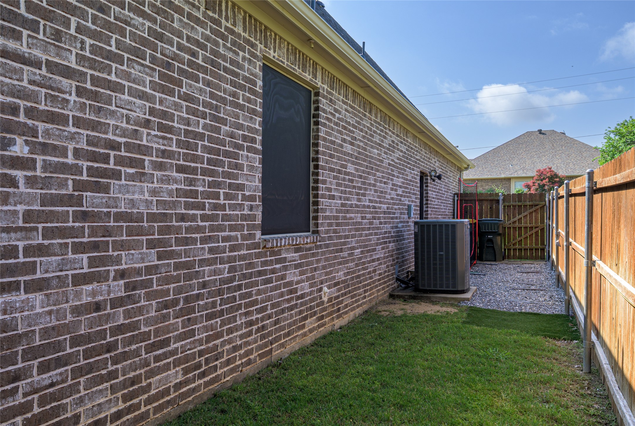 1611 Moreland Drive Sherman TX 75090