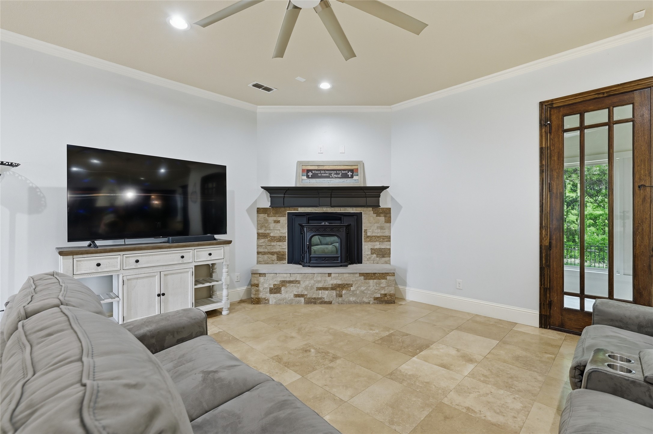 1611 Moreland Drive Sherman TX 75090