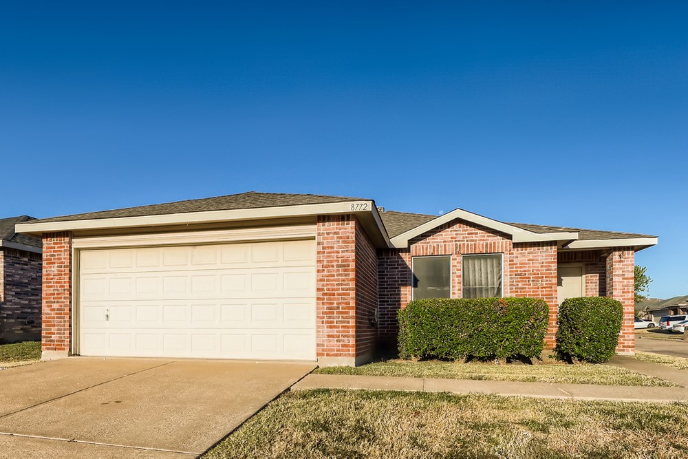 8772 Garden Springs Drive Fort Worth TX 76123