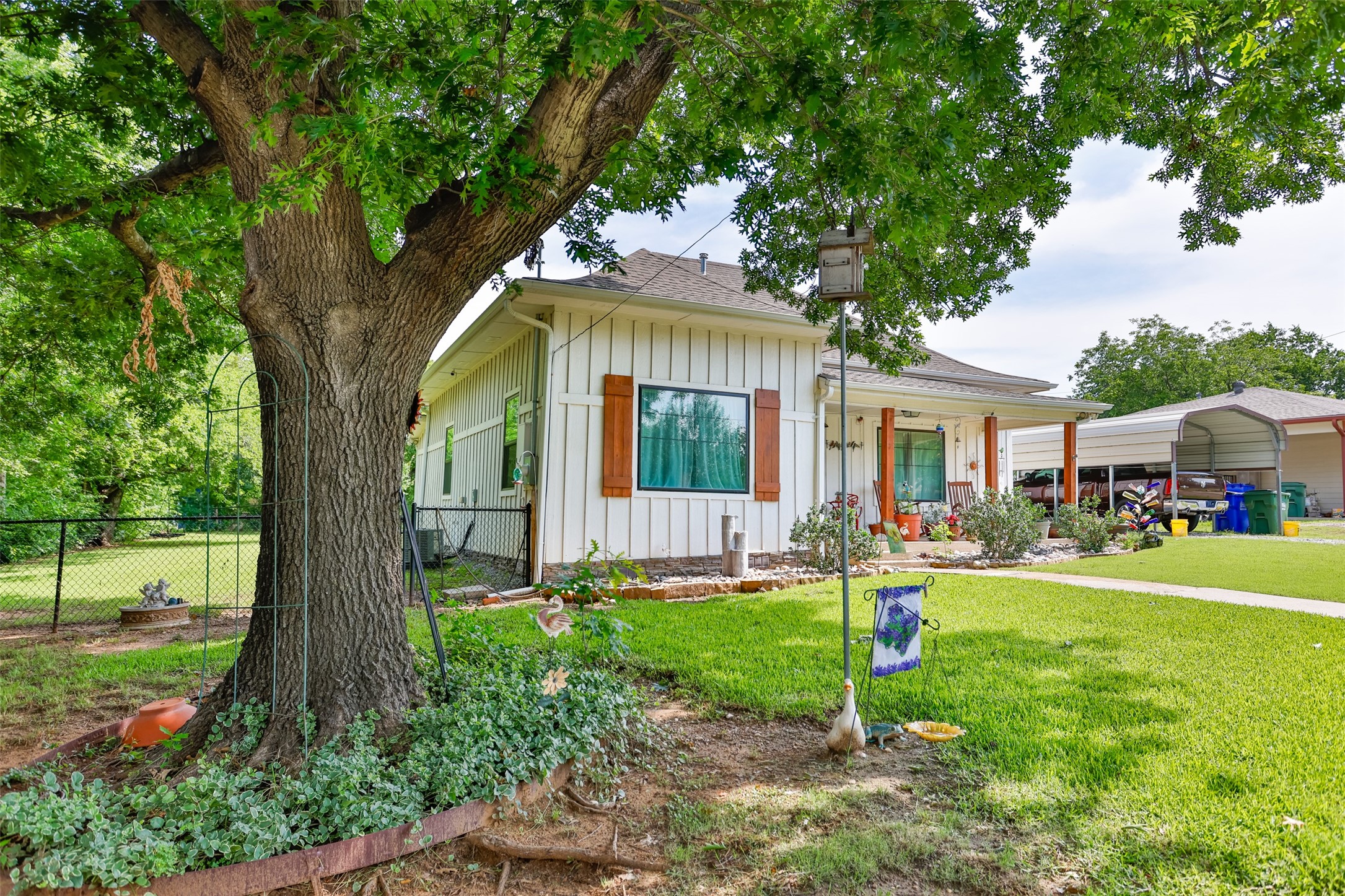 410 3rd Street Whitesboro TX 76273