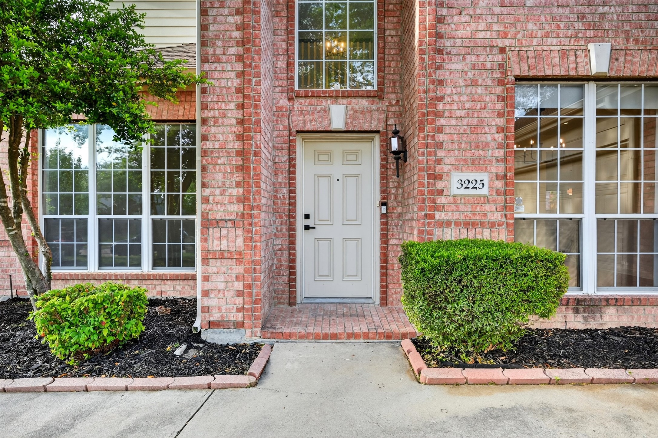 3225 Heatherbrook Drive Plano TX 75074