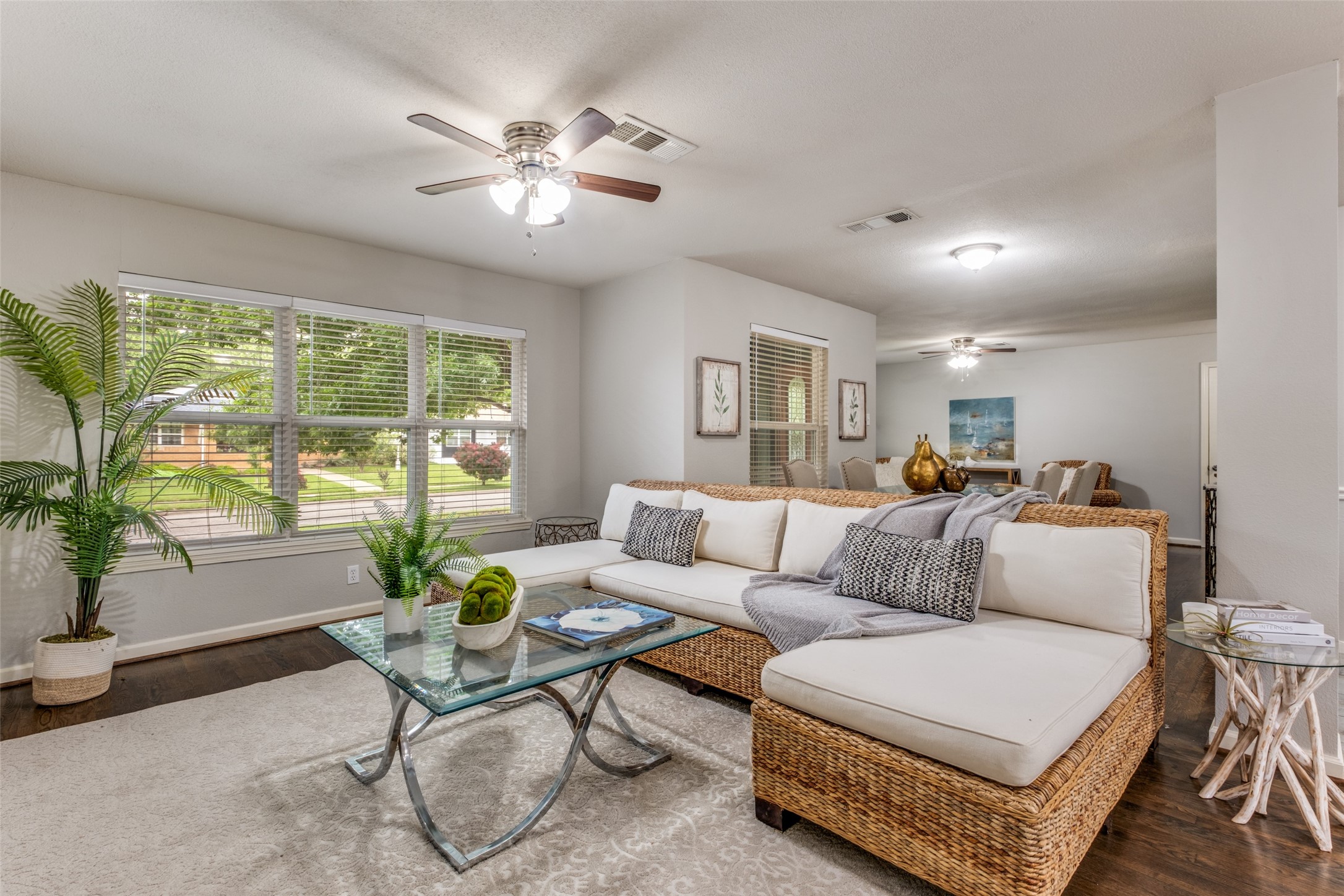2600 San Marcus Avenue Dallas TX 75228