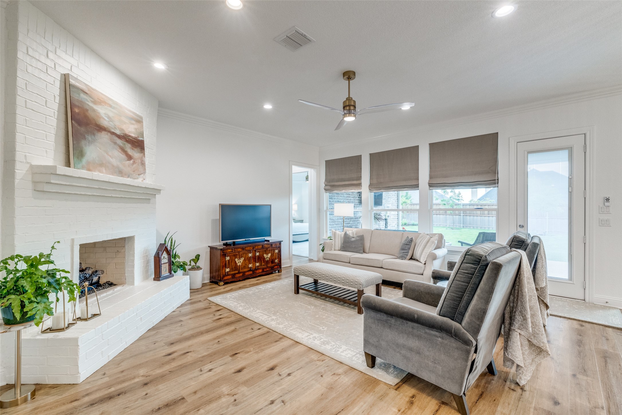 11008 Familia Real Drive Benbrook TX 76126