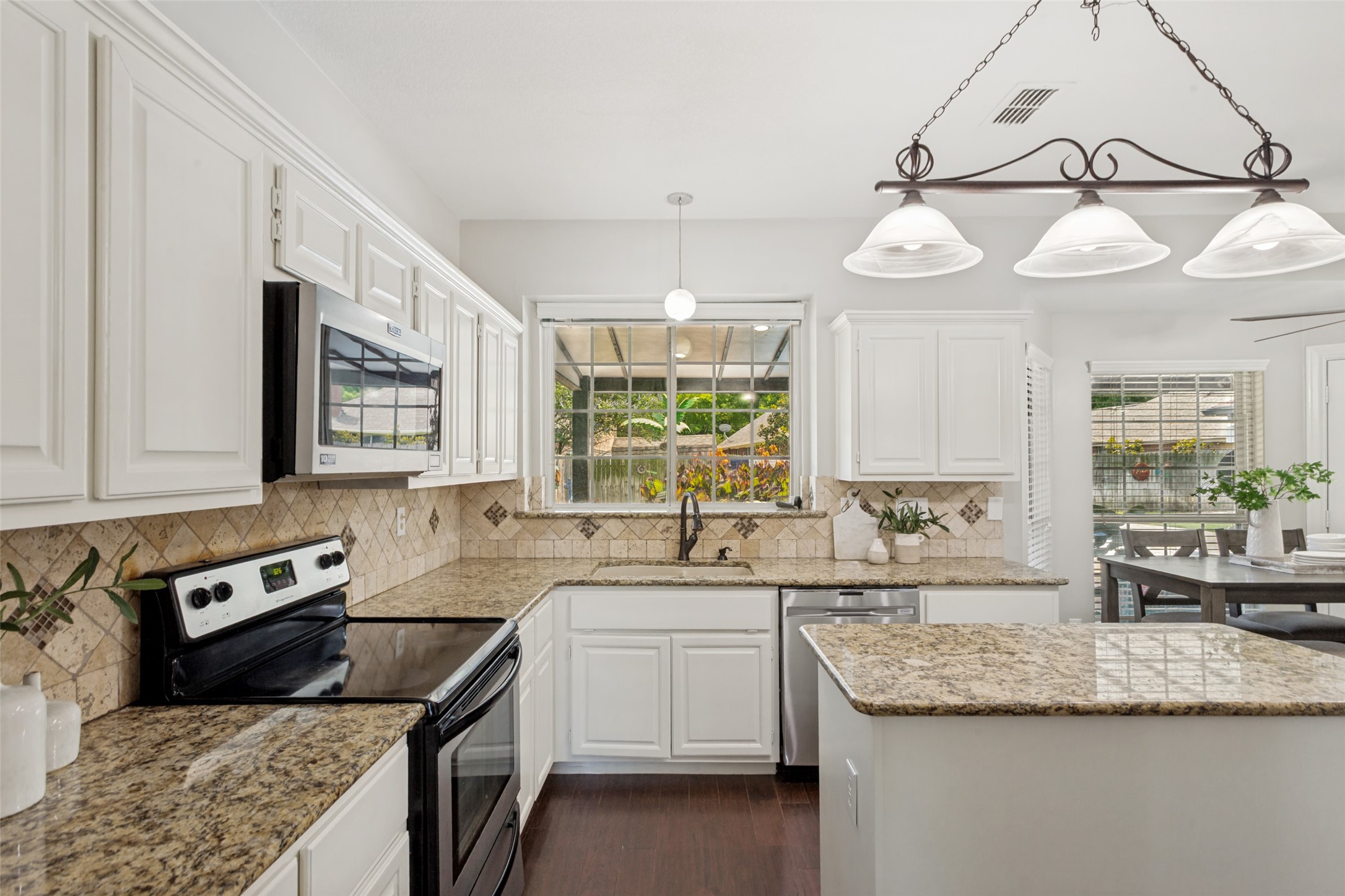 1228 Concho Drive Benbrook TX 76126