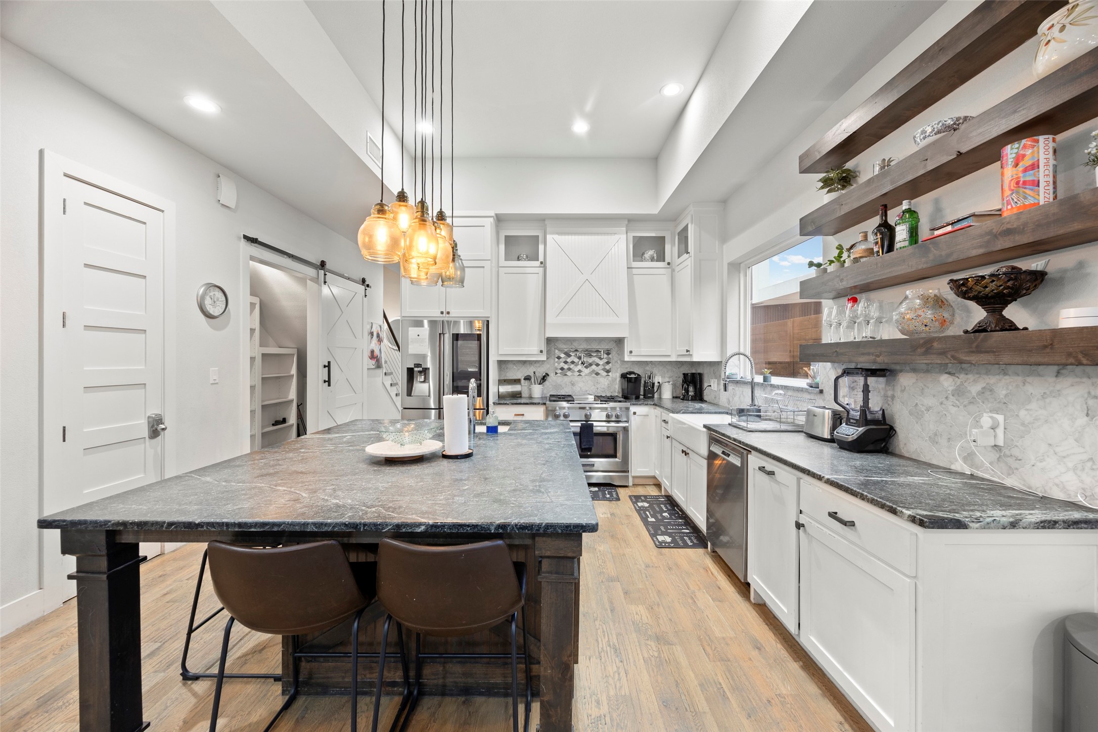 2009 N Prairie Avenue Dallas TX 75204