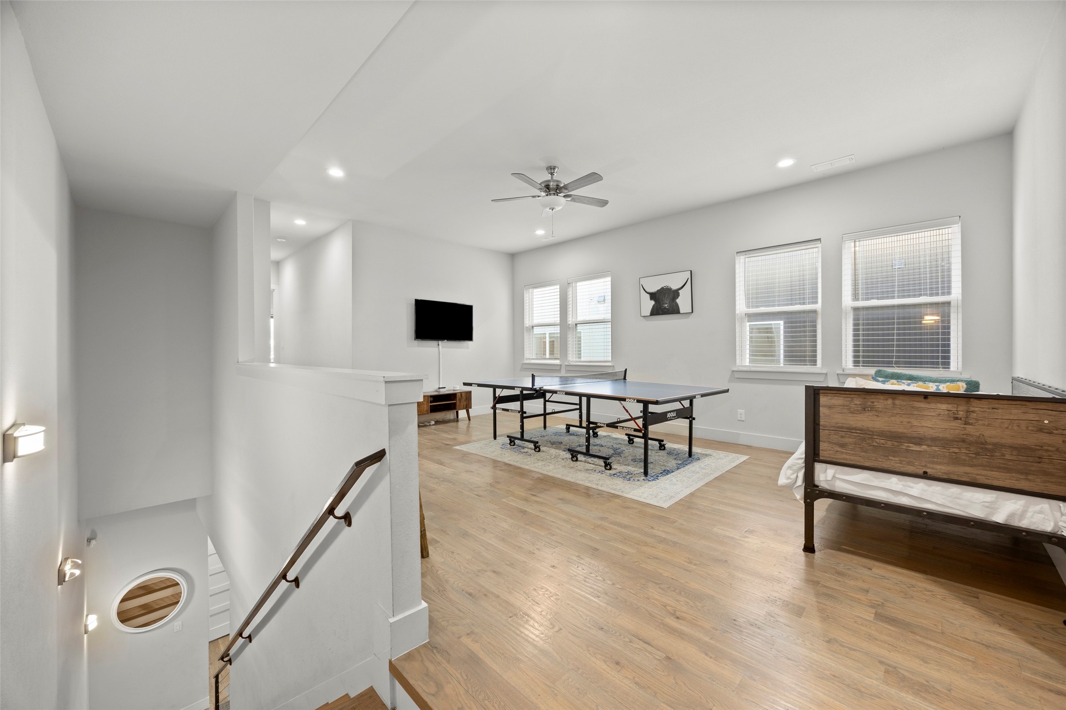 2009 N Prairie Avenue Dallas TX 75204