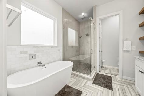 2009 N Prairie Avenue Dallas TX 75204
