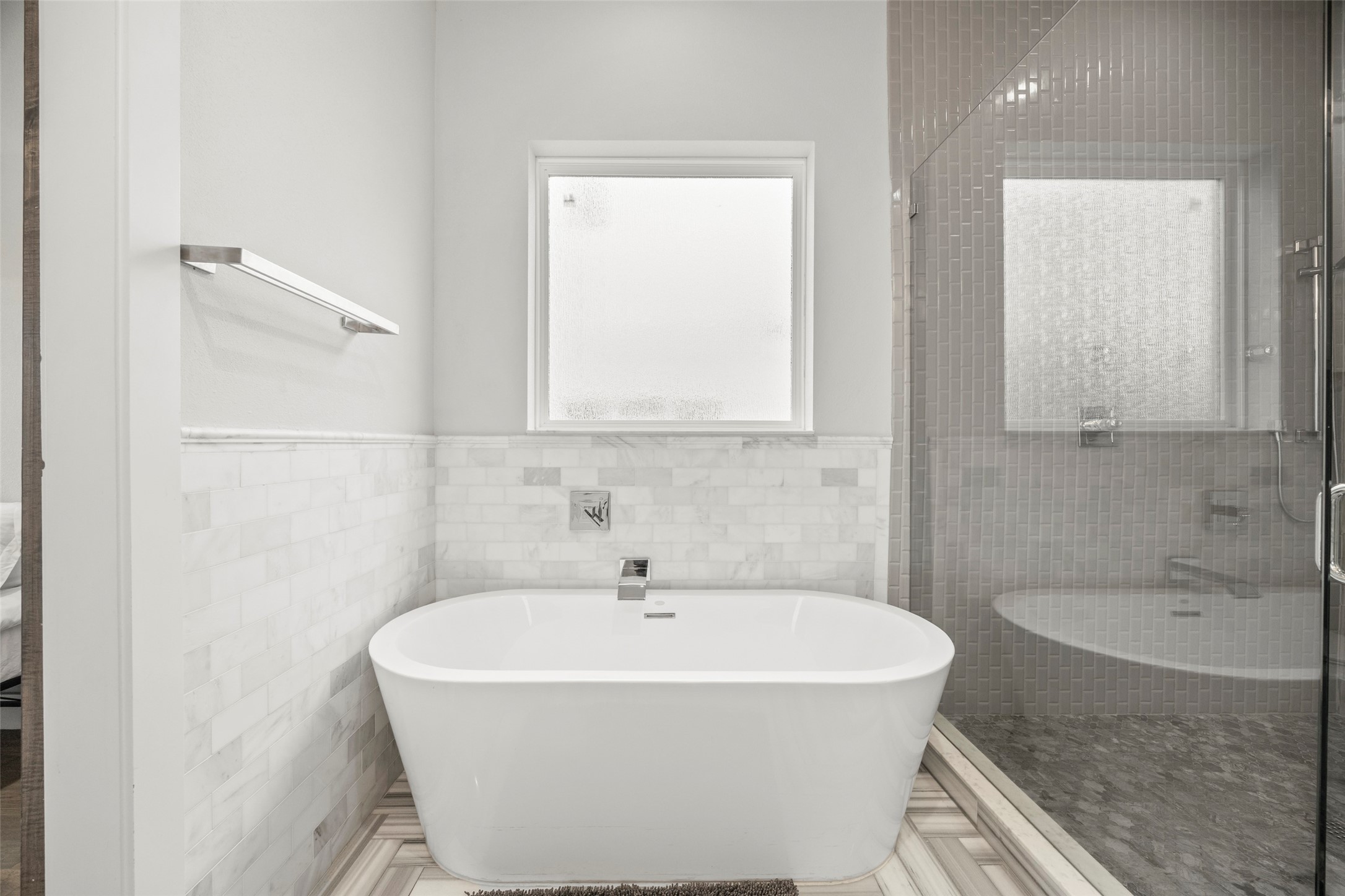 2009 N Prairie Avenue Dallas TX 75204