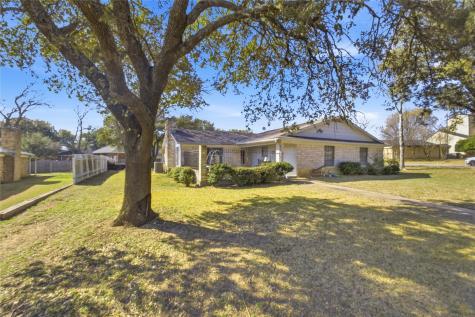 121 Falcon Lane Hillsboro TX 76645
