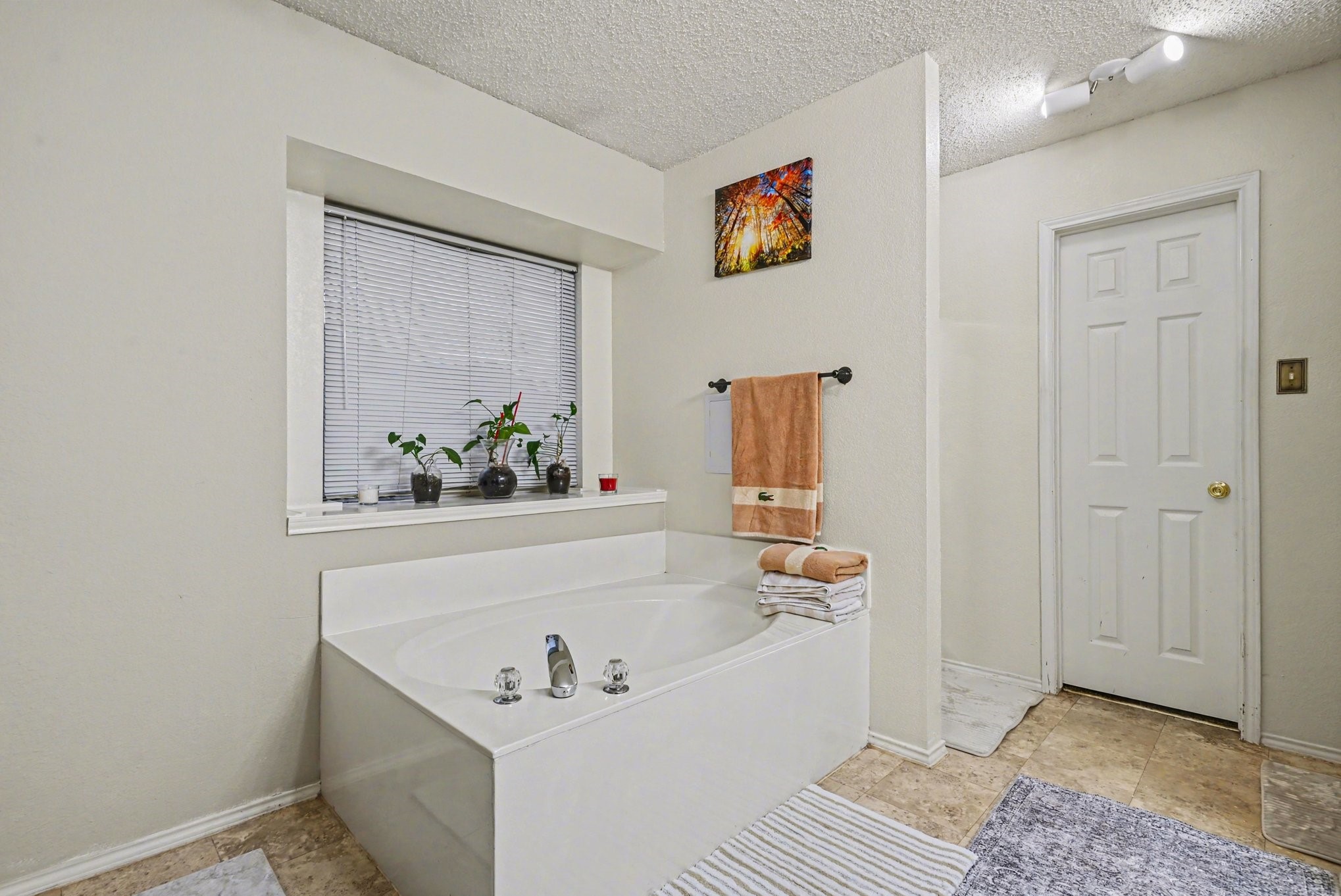 6713 Cambrian Way Fort Worth TX 76137