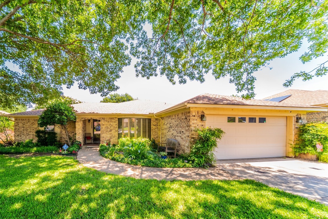 5344 Bob Drive North Richland Hills TX 76180