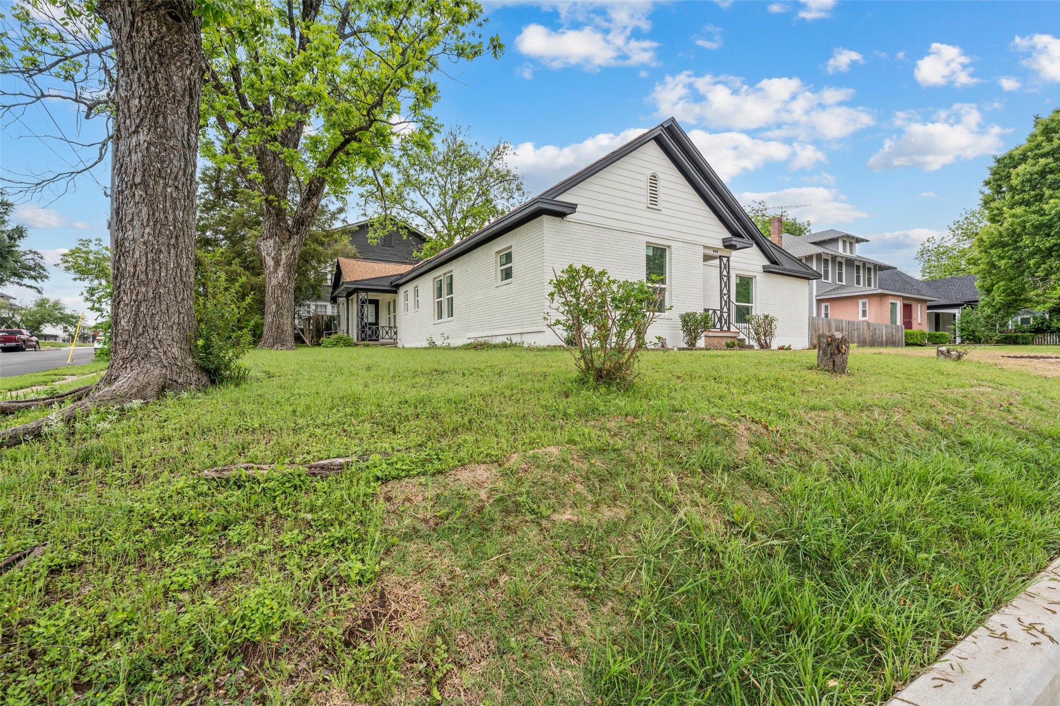 900 N 22nd Street Waco TX 76707