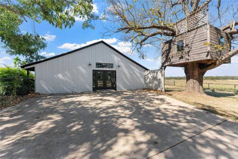 1210 Vz County Road 2316 Canton TX 75103