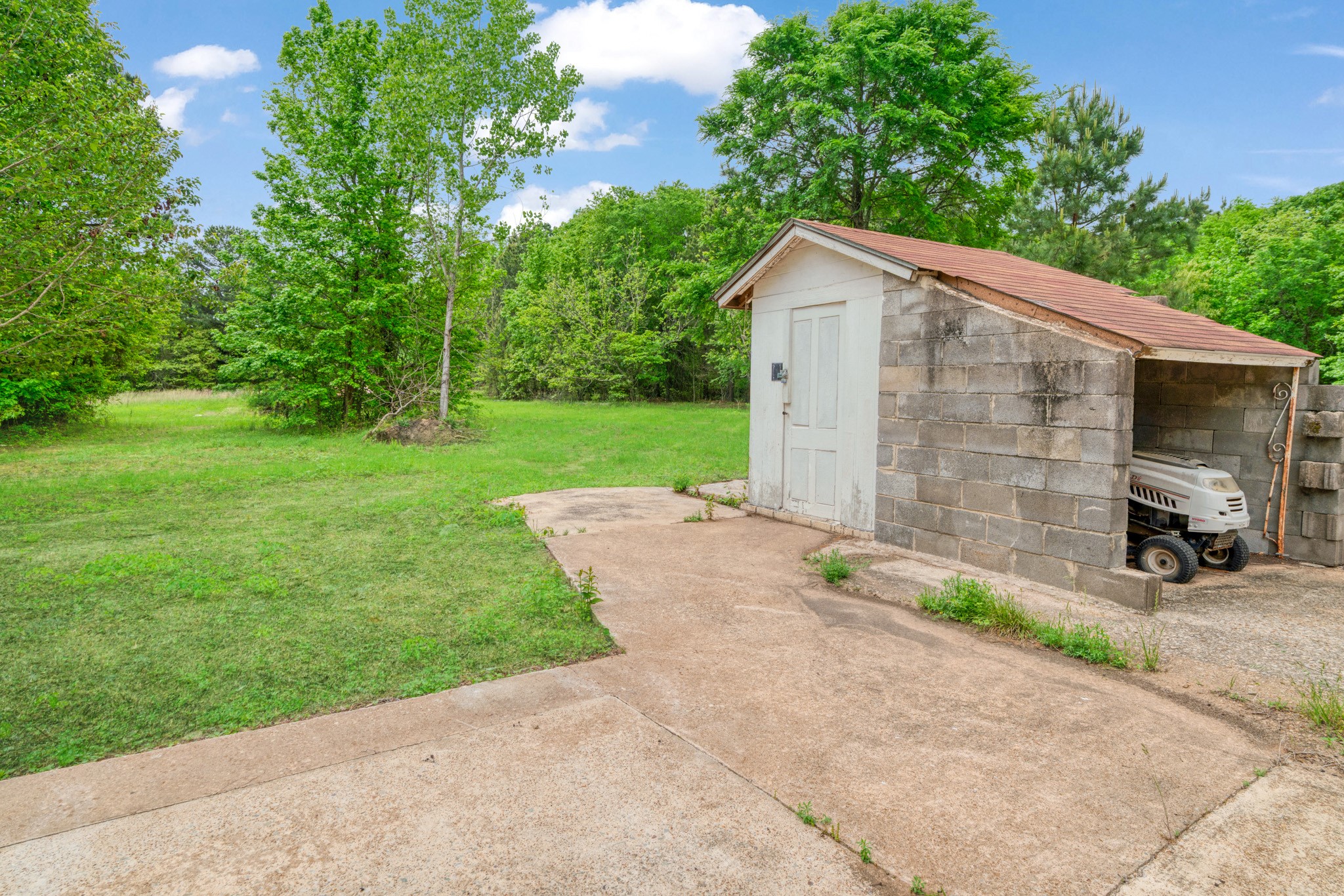 3546 E 2000 Road Sawyer OK 74735