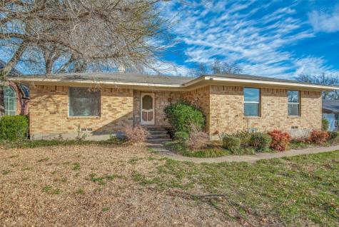 1235 Sierra Blanca Drive Duncanville TX 75116