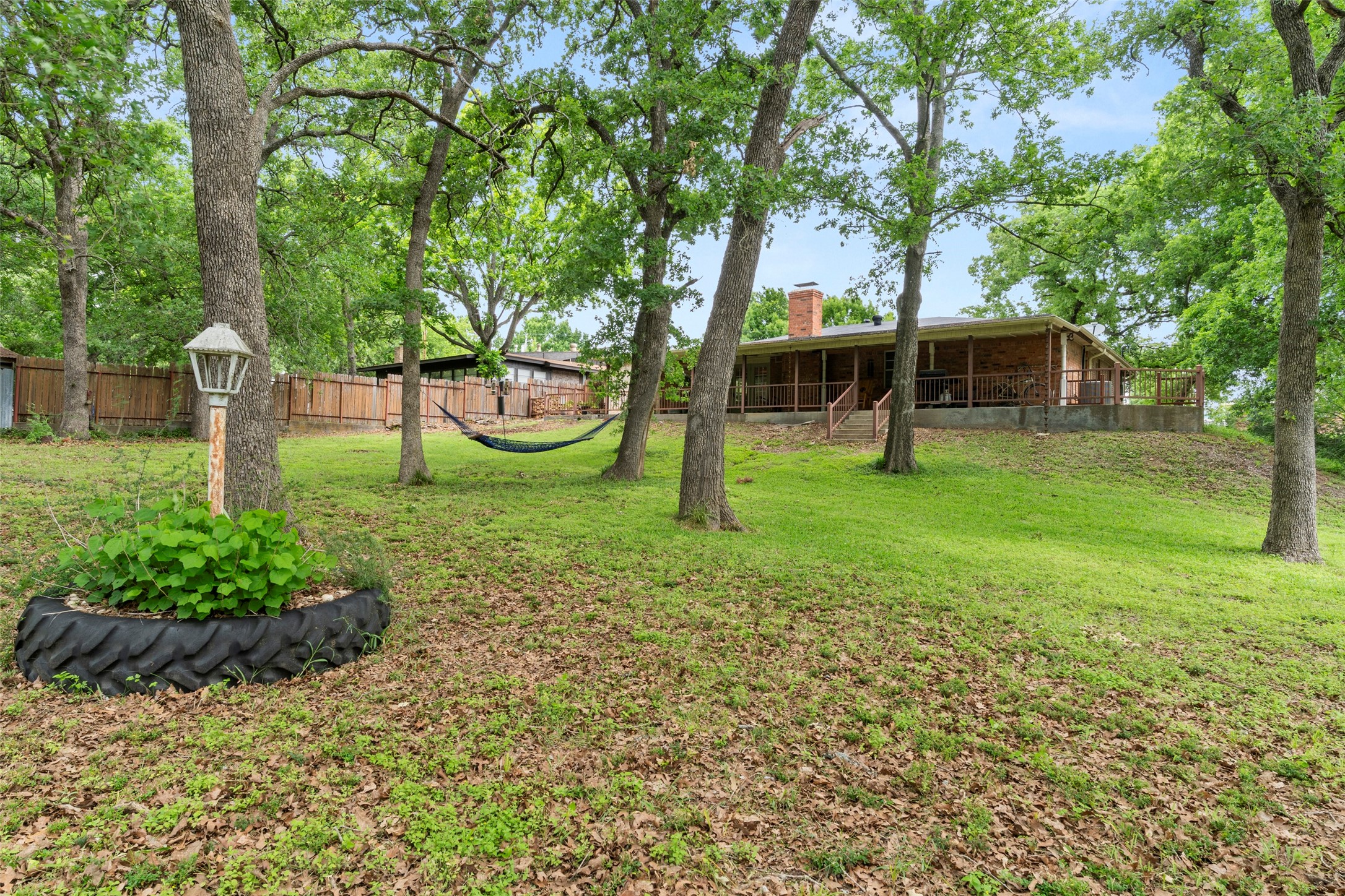 1010 Nina Street Bowie TX 76230