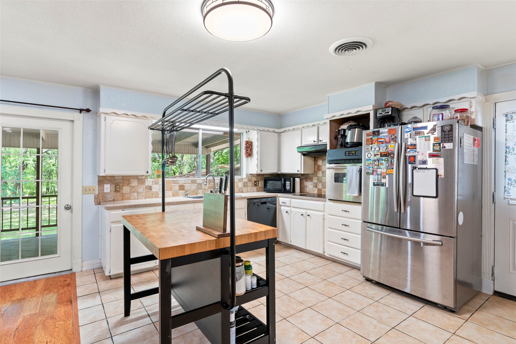 1010 Nina Street Bowie TX 76230