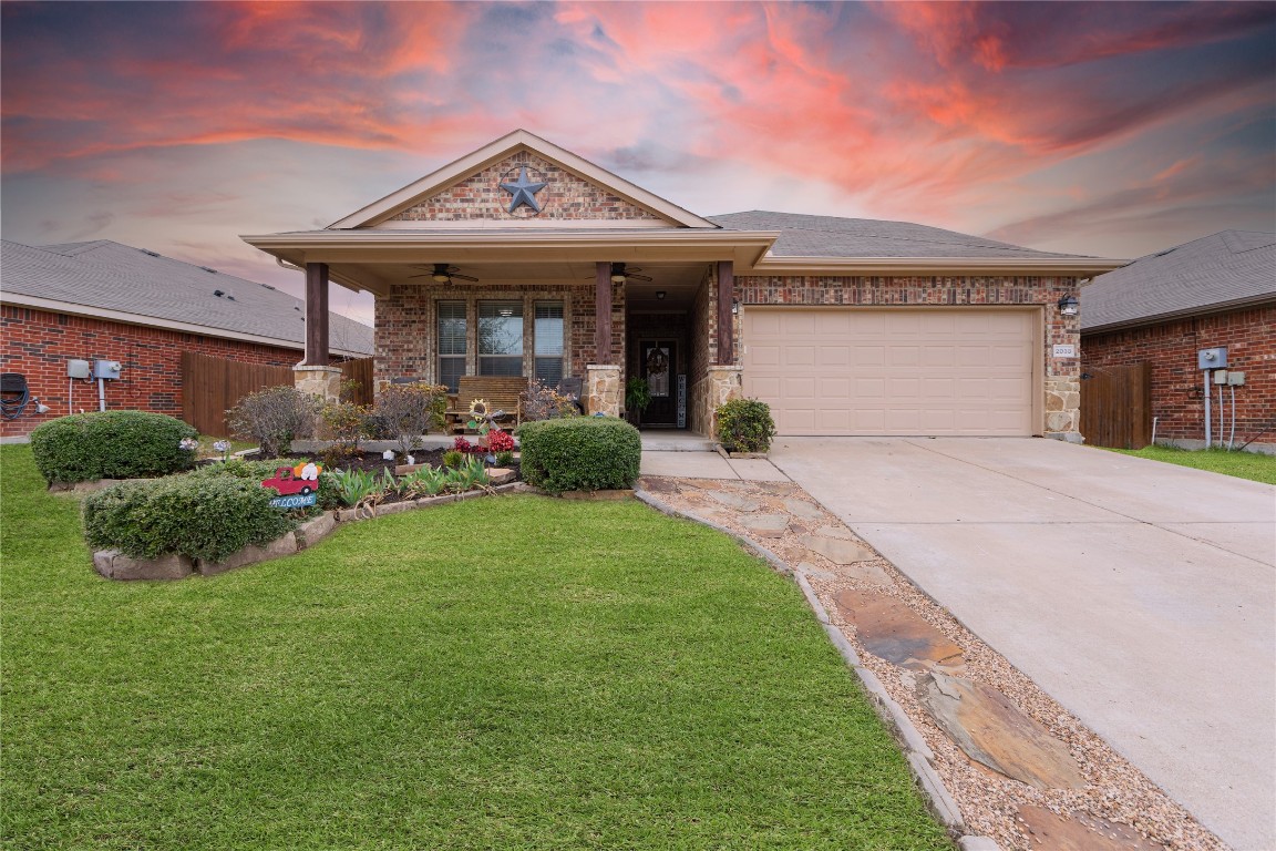 2033 Samantha Lane Heartland TX 75126
