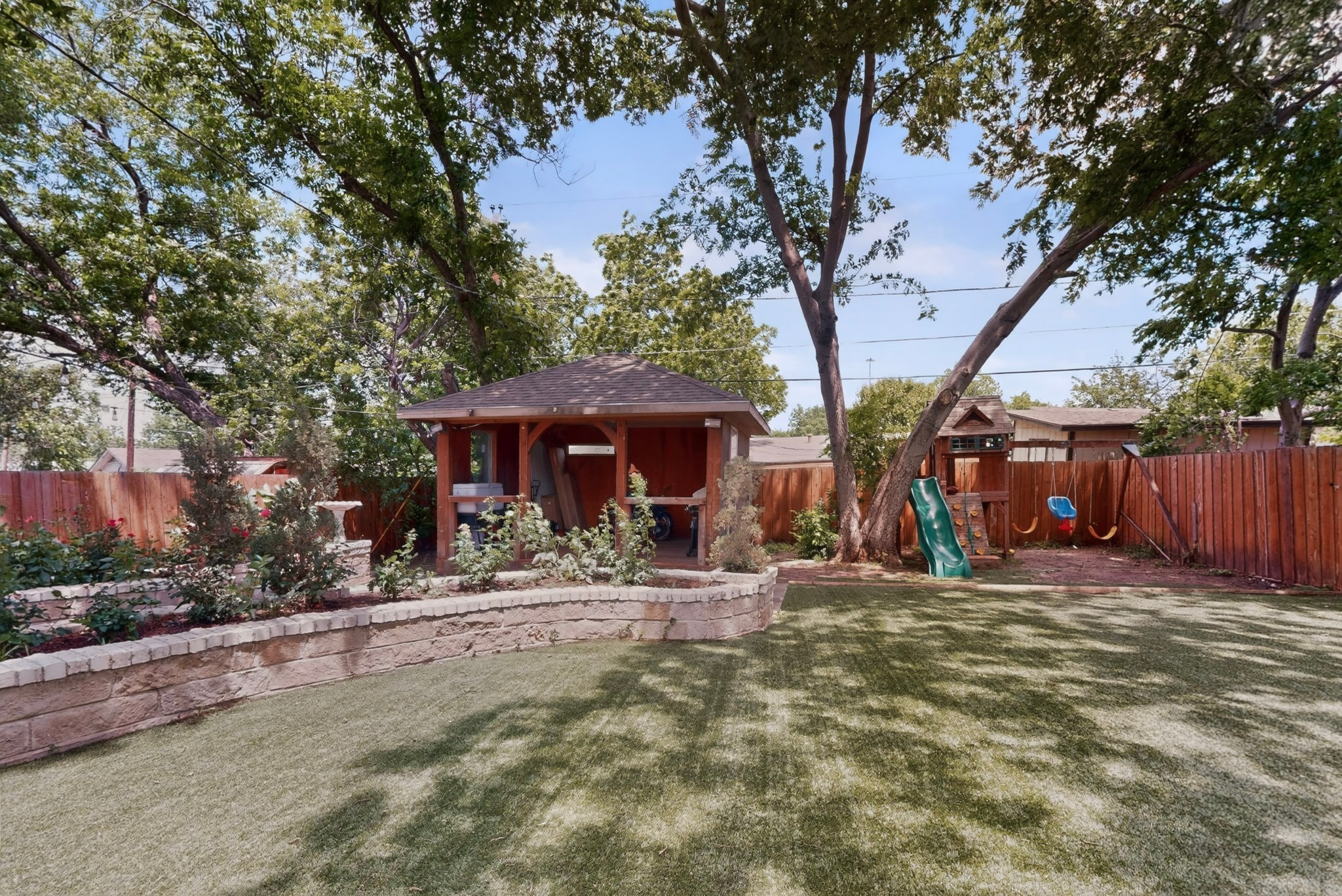 805 Buena Vista Drive Arlington TX 76010